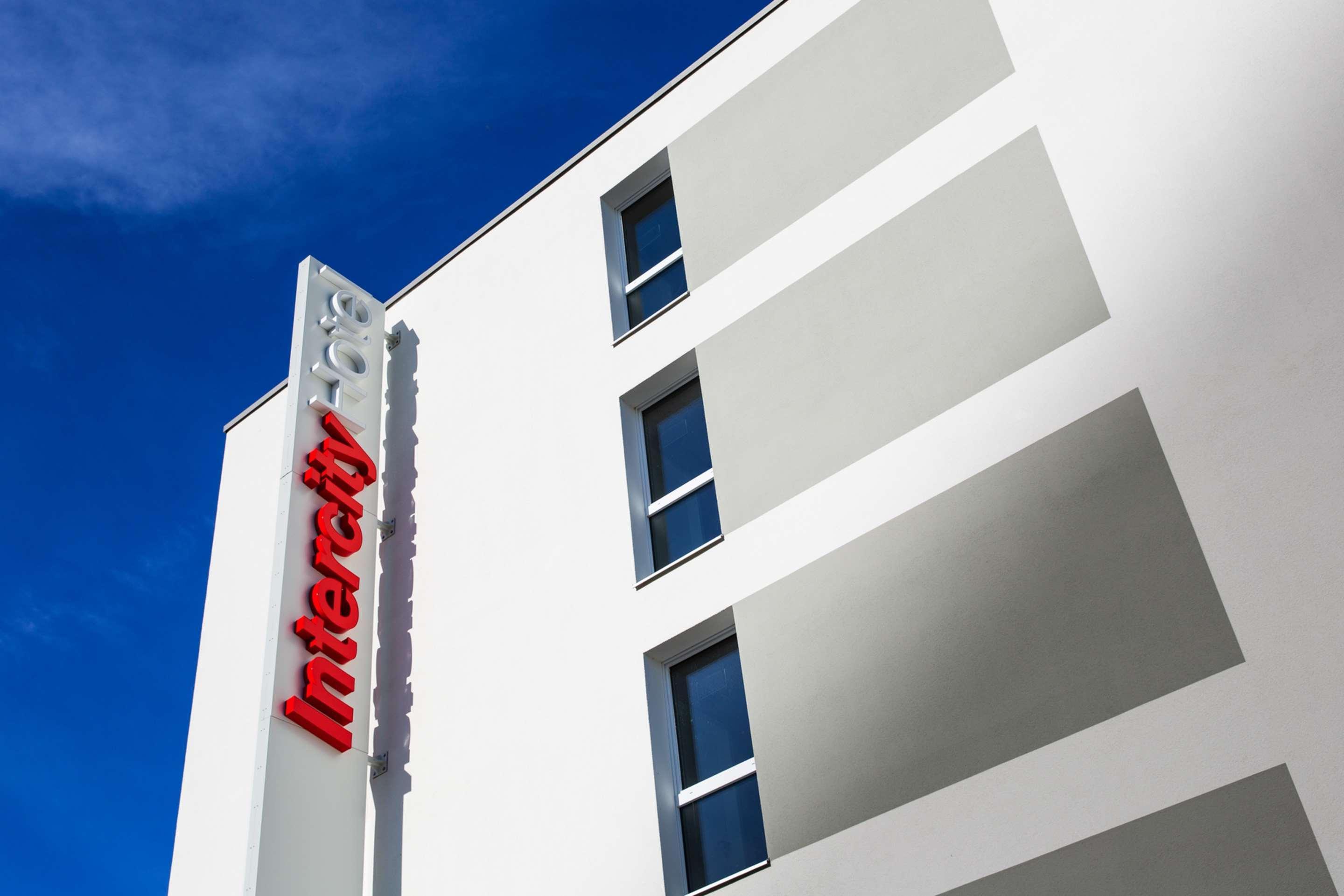 Hotel Intercityhotel Zuerich Airport 4*