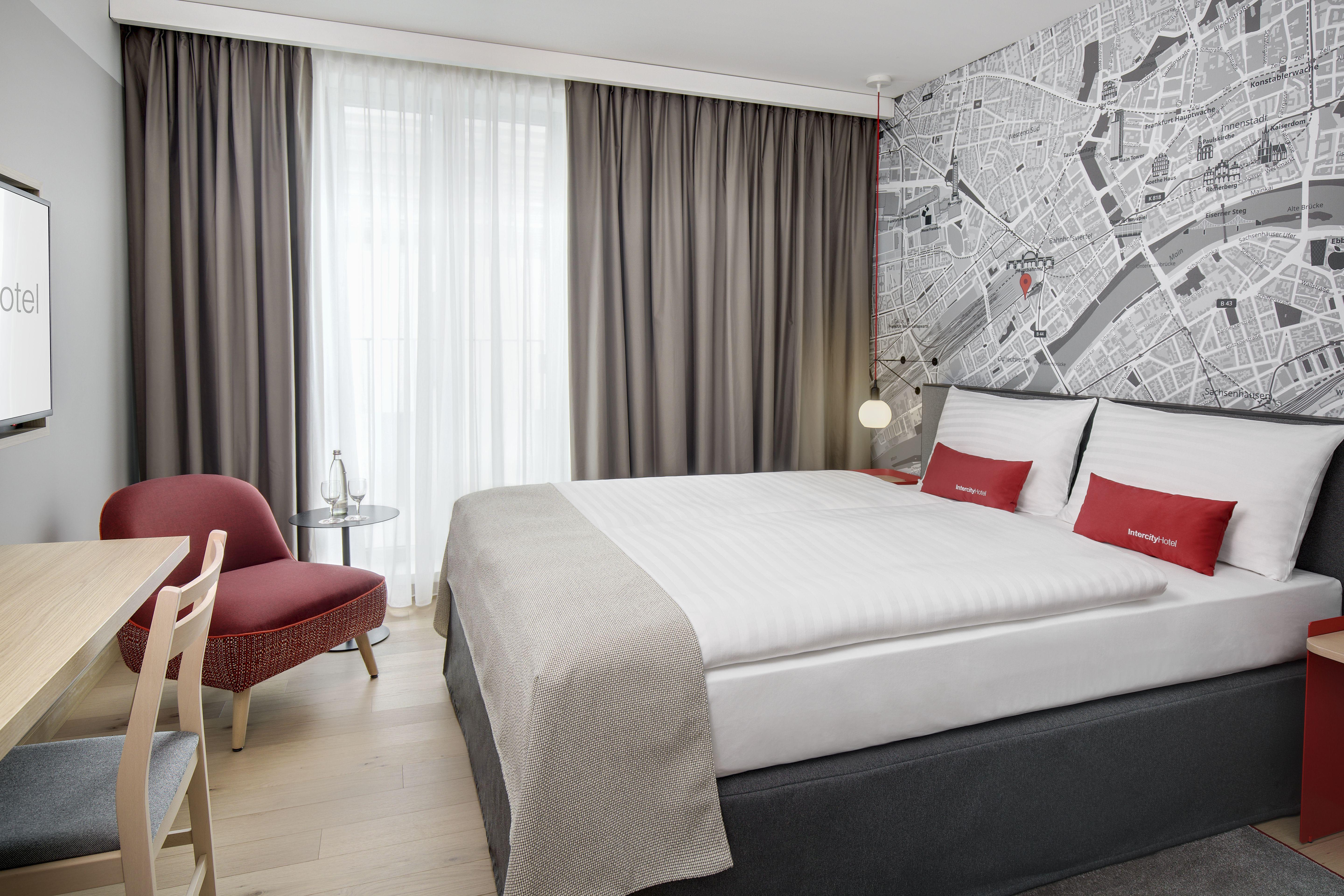 Intercityhotel Zuerich Airport Hotel 4*