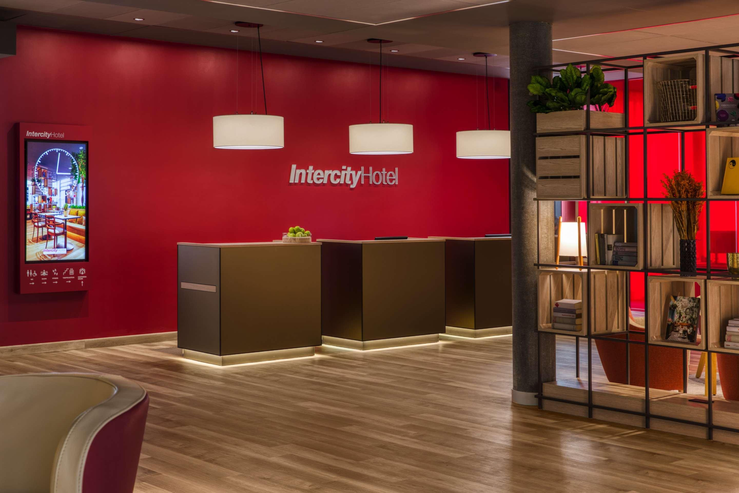 Intercityhotel Zuerich Airport होटल